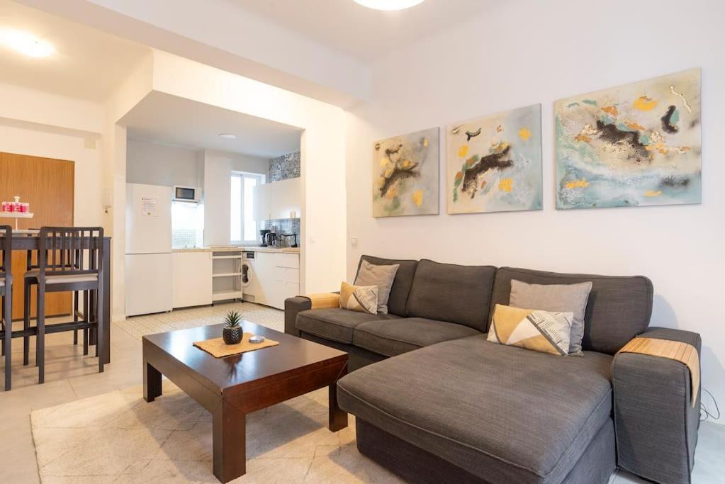 3 Bedroom Flat In Historic Centre Malaga Exterior photo